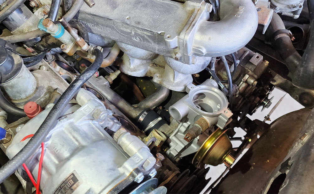 Domestic car repair - water pump replacement