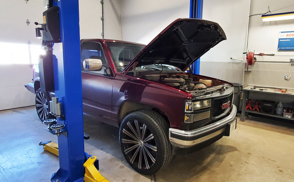 90s era used vehicle pre-purchase inspection - 90s GMC truck