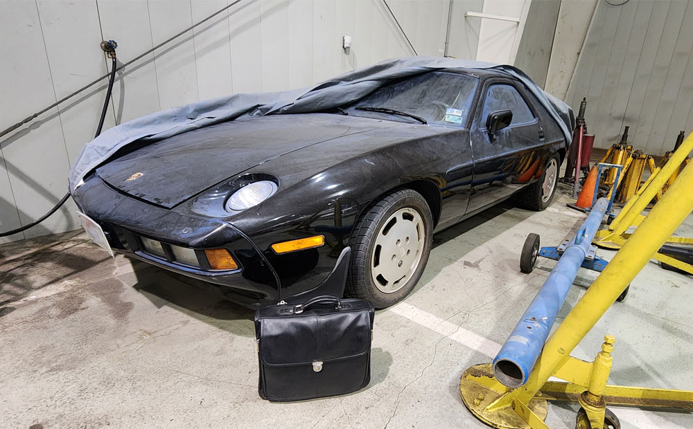 Mobile classic porsche pre-purchase used vehicle inspection in Dallas Fort Worth, Texas