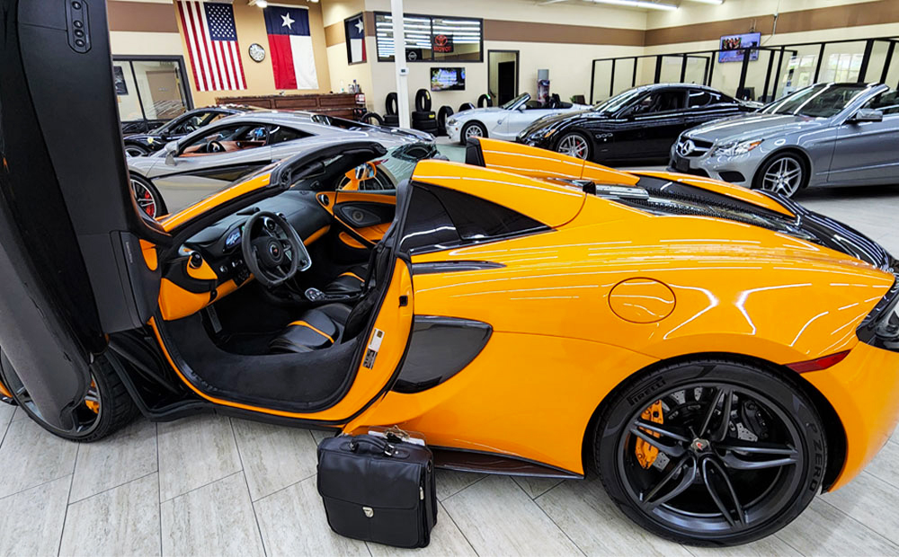 super car pre-purchase inspection - mclaren